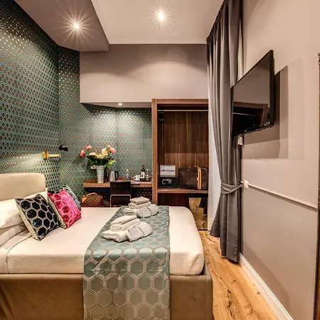 Hotel Tree Charme Parliament Boutique 3*