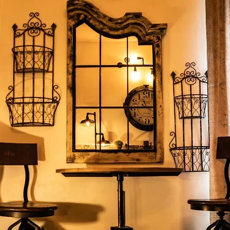 Bed & Breakfast Romantic Dreams 2*