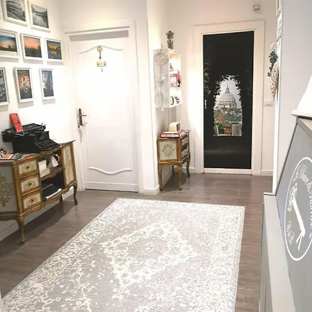 La Chiave Di *