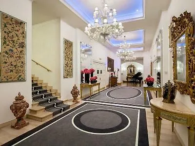 Ξενοδοχείο Savoy 4*