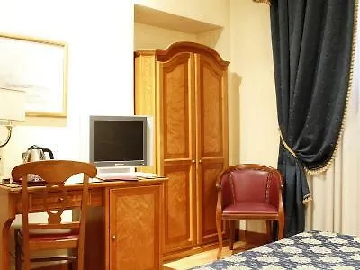 Otel Genio