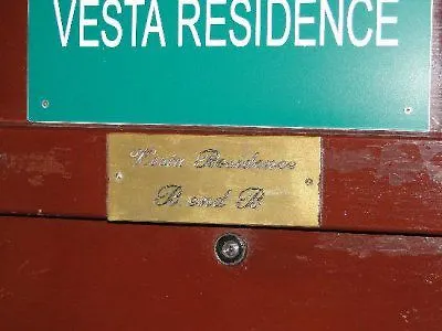 Vesta Roma