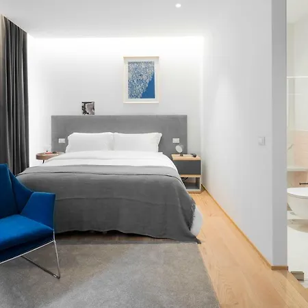 The Radical 3* Rome