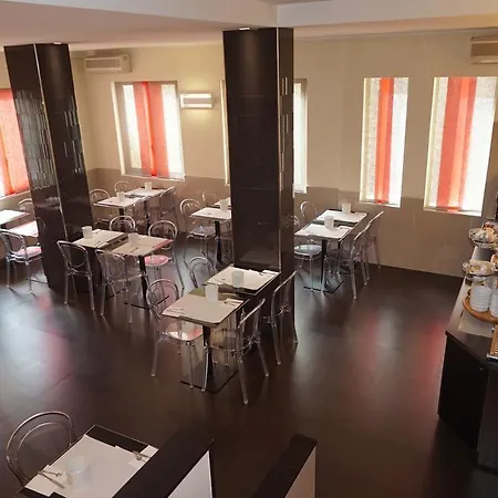 Hotel Mariano 3*