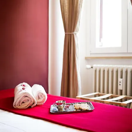 Guest house Lombardia40 Luxury 2*