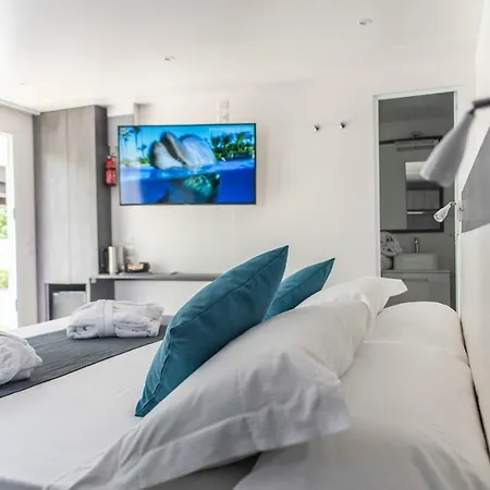 Flaminio Village Park 4*