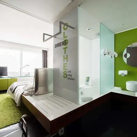 Radisson Blu Es. Hotel, 5*