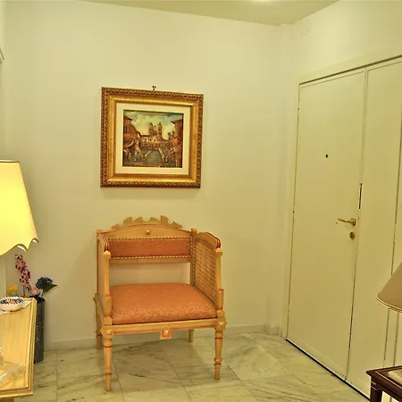 Aurelia 429 Fine Town House Affittacamere 2*
