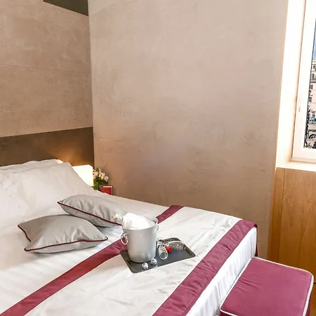 Sun Luxury Pantheon Pensjonat 3*