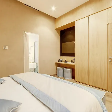 Pensjonat Sun Luxury Pantheon 3*