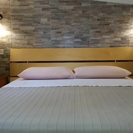Hotel Il Giardino Di Giulia 2 3*