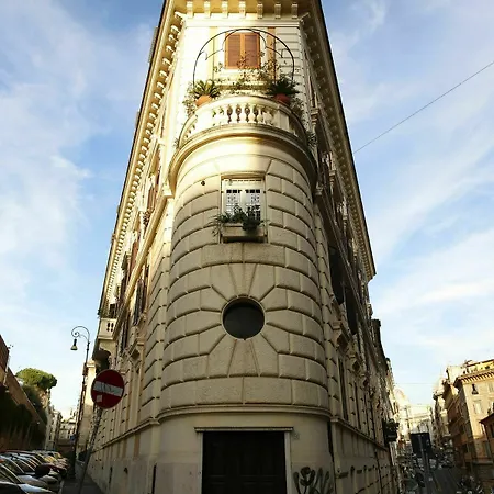 Guest house Domus Avi - 3*