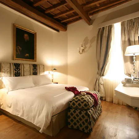 Guest house Crossing Condotti