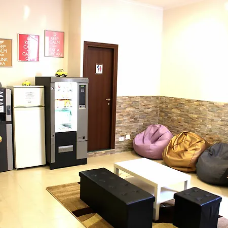 Legends Hostel *
