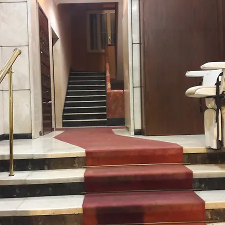 Pardis Guest house 3*