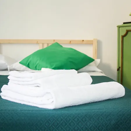 Salotto Piramide Bed & Breakfast 3*