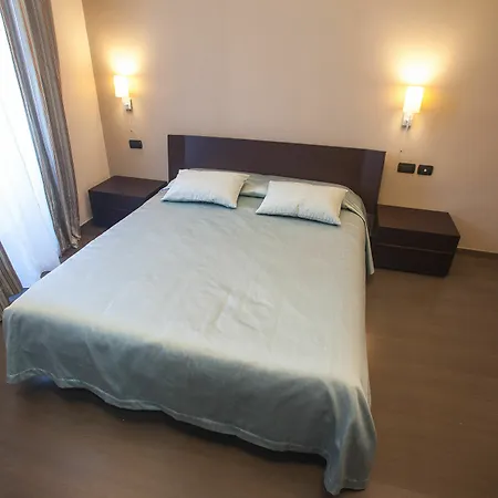 Relais At Via Veneto 2* Róma