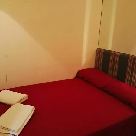 Bed and breakfast Terminal House 2*