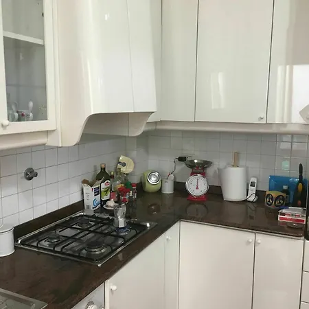 Emilio's Guest house 3*