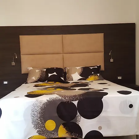 Una Finestra Su Monti 3*