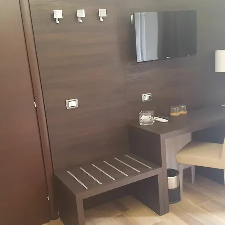 Una Finestra Su Monti Guest house Rome