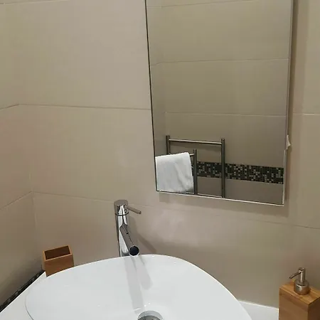 Guest house Una Finestra Su Monti