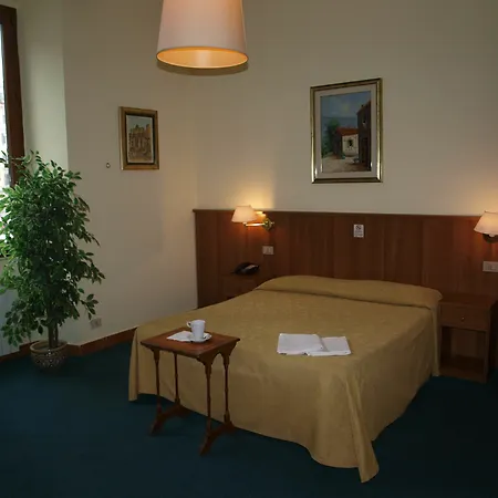 Trastevere Hotel