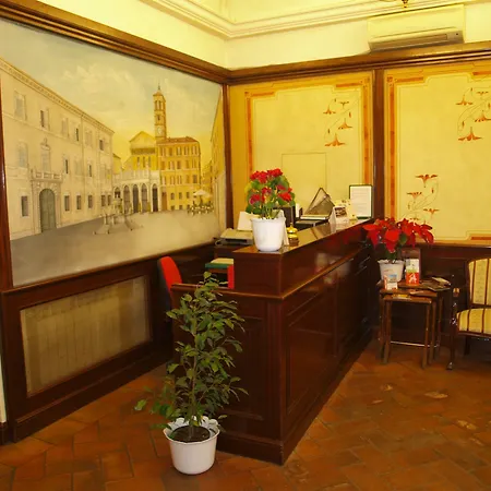 Hotel Trastevere 3*