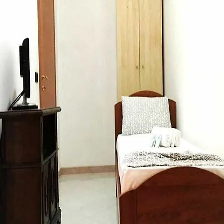 Suites Holiday Rooms * Roma