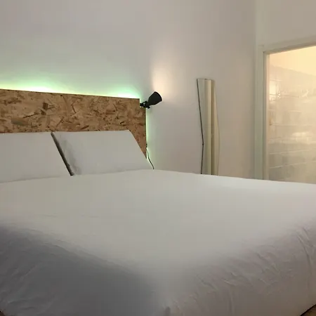 Smoorooms Ostiense Guest house 3*