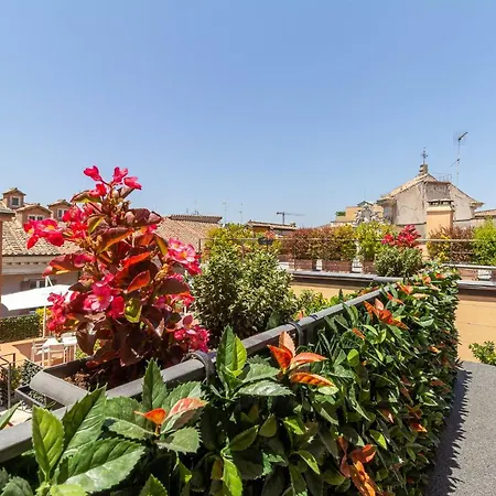 Ξενοδοχείο Harry's Bar Trevi & Restaurant 5*