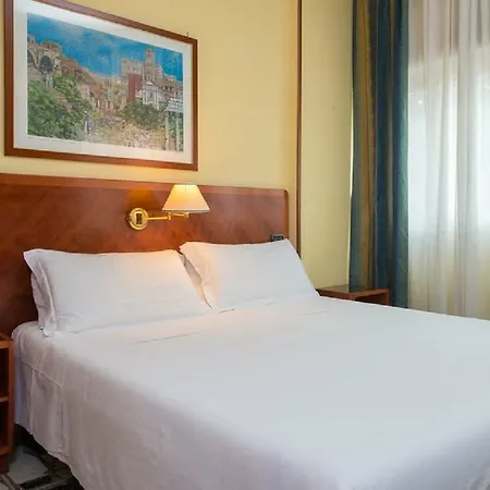 Giotto Hotel 3*