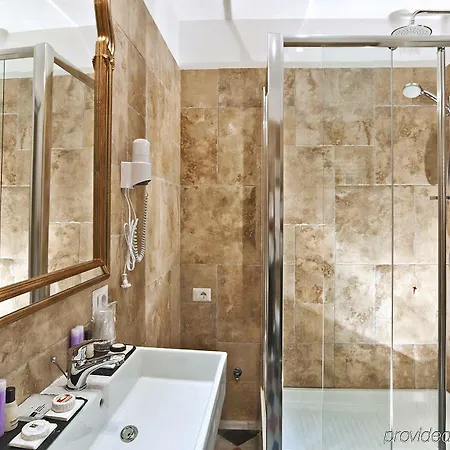 Le Clarisse Pantheon Hotel Rome
