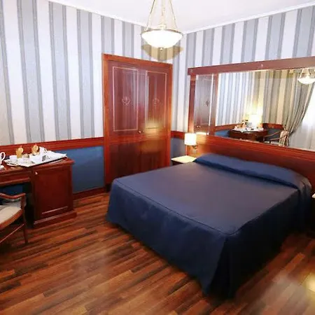 Regent Hotel 4*