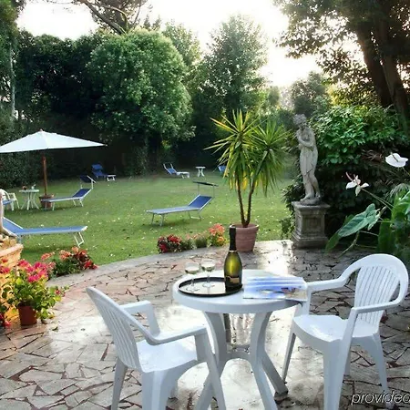 Hotel Romulus