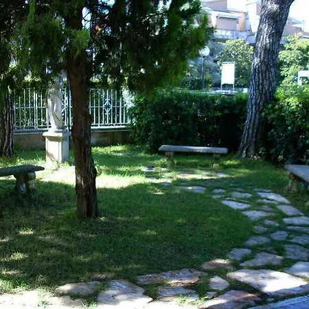 Hotel Consul 3*