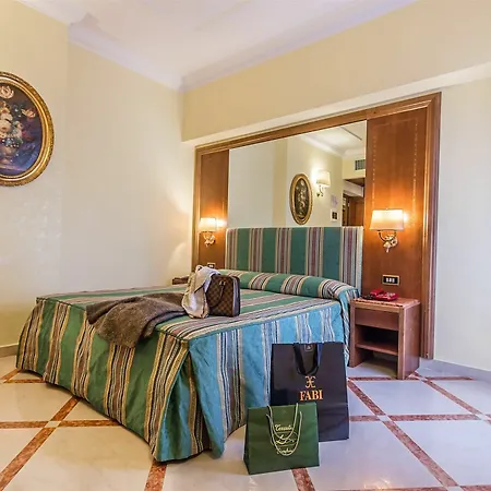 Raeli Noto 3*