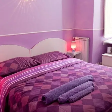 Eat&sleep Bed & Breakfast *