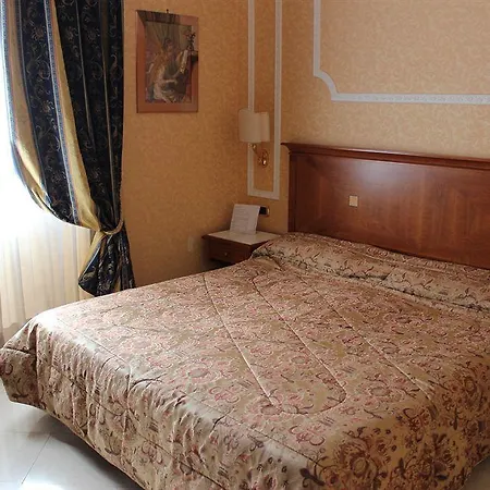 Vatican Amorim Hotel 3*