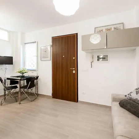 Apartment Condotti