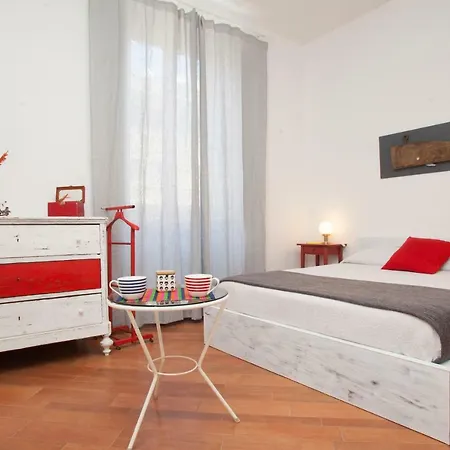 Bed & Breakfast Guest Art *