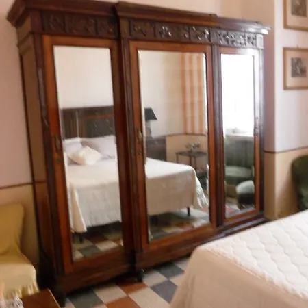 59 Romeholidayhome *