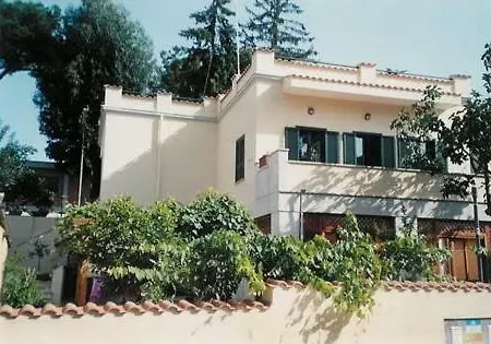 B&B Villa Rome Bed & Breakfast