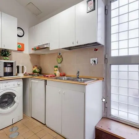 Apartment Center, Rione Monti,