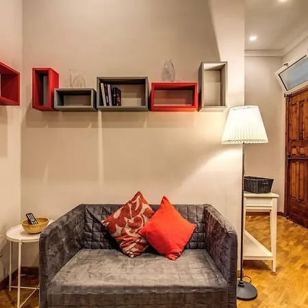 Apartment Via Del Pantheon Rom