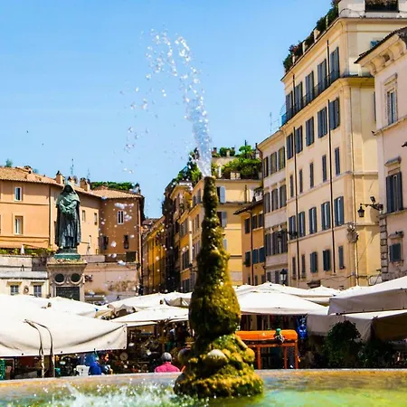 Holiday home H-aviva Giubbonari Rome