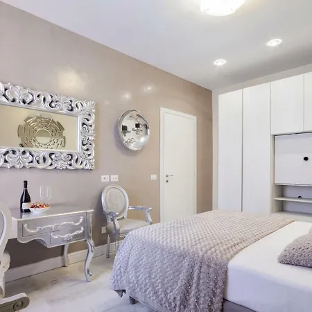 Petra Apartments Rome