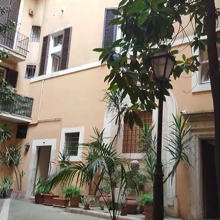 Amoroma Al Pantheon Apartment