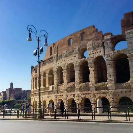 Luxury & Charme Colosseo Appartamento *