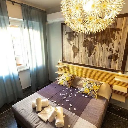 Traveller's In Gourmet District Near Center! Rome